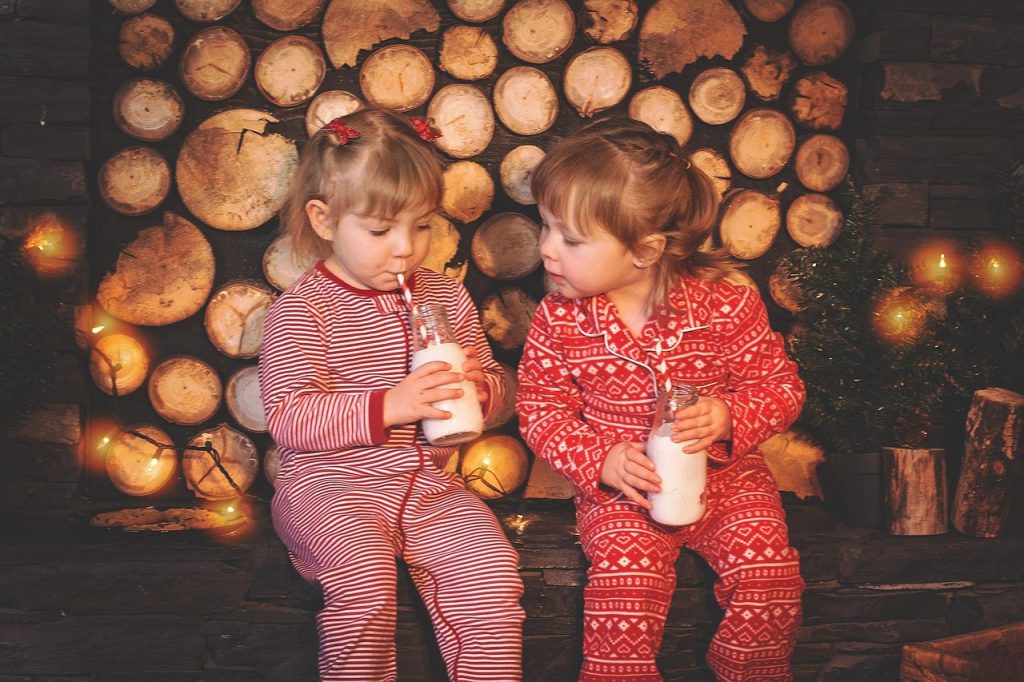 christmas kids cookies and milk 1073567